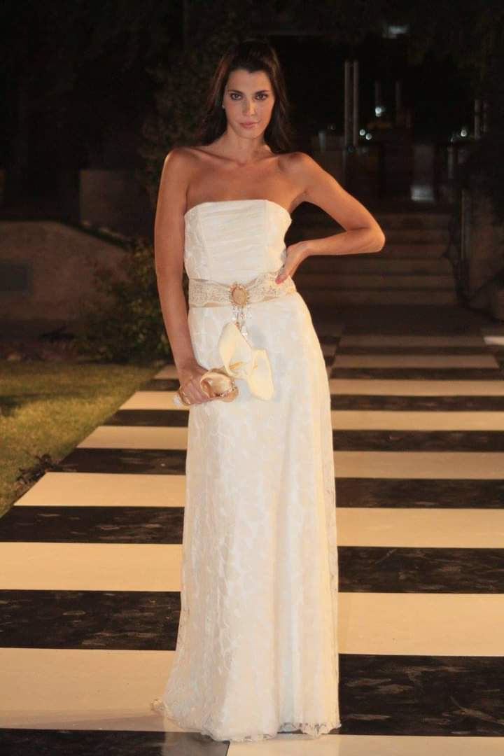 Vestido blanco con faja dorada – Vestidos en Mendoza